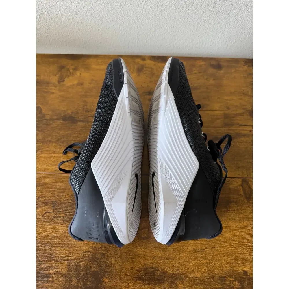 Nike Women's Metcon 5 Black White Training Shoes AO2982-010 Size 12 EUC